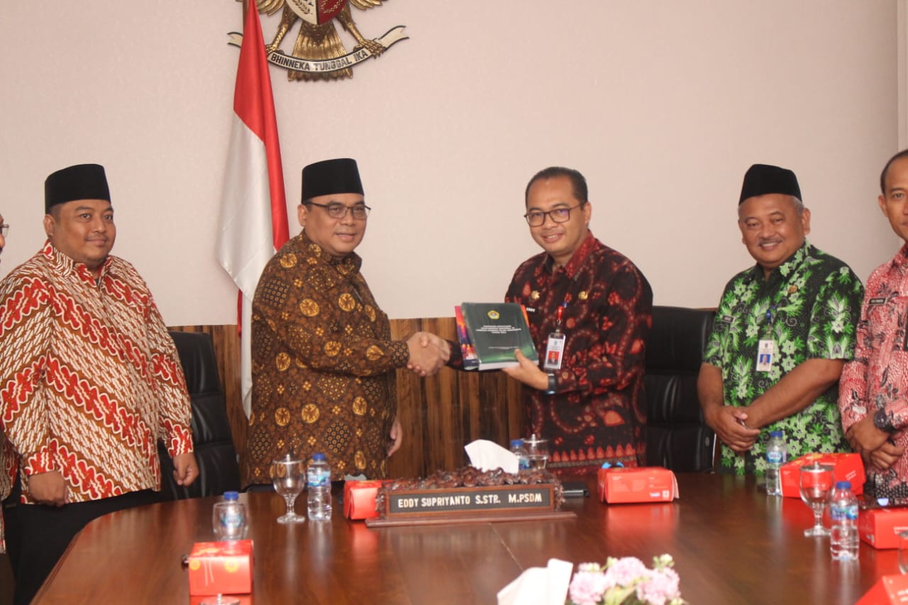 Bakesbangpol Jatim Peringatkan Masyarakat Agar Tak Picu Ketidakstabilan di Tahun Politik