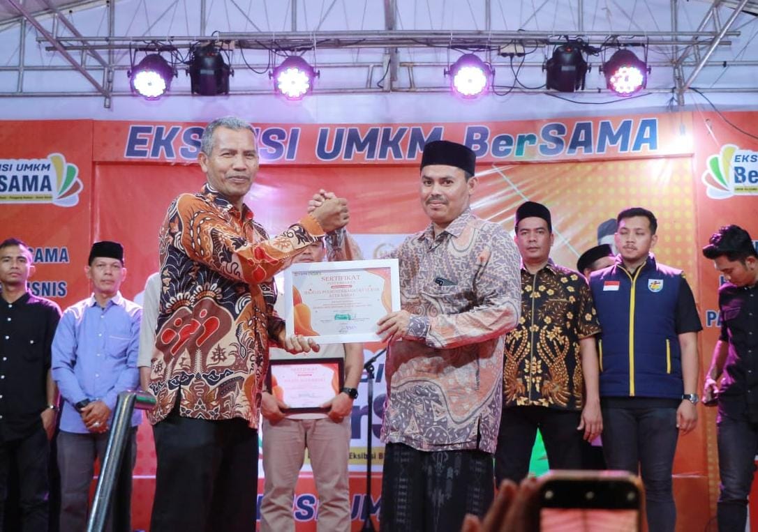 Sekretaris Daerah Marhaban SE Secara Resmi Tutup Acara Eksibisi UMKM